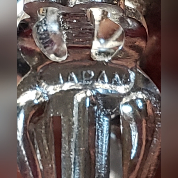 Vintage Icy Blue Pearl and Iridescent Beaded Earrings - Picture 3 of 4